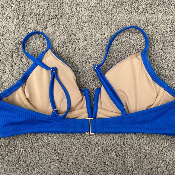 Shade & Shore 34B blue bikini top - Picture 2 of 3
